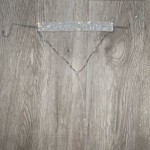 Blingy choker necklace